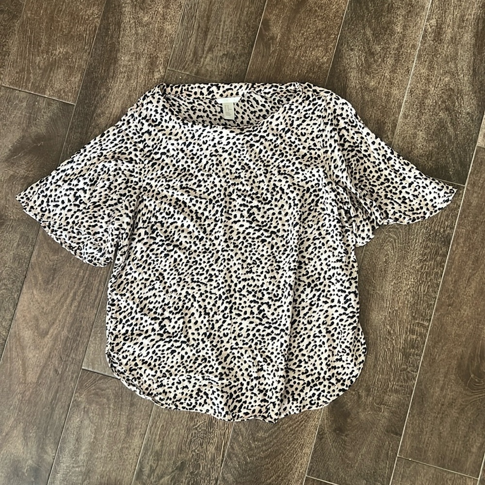 Medium Leopard blouse